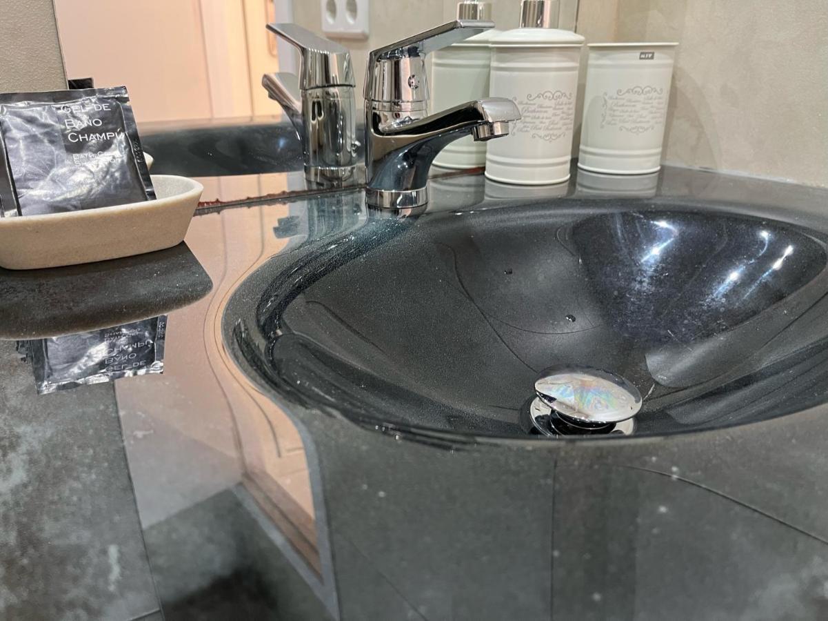 La Boheme Apartment Malaga Ngoại thất bức ảnh
